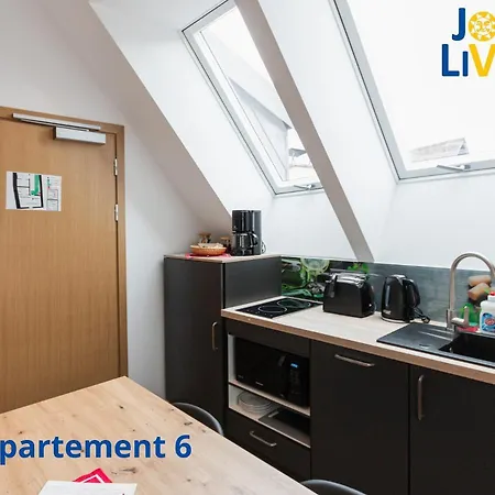 Living Instein Apartament *